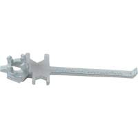 Single Ended Specialty Bung Nut Wrench, 1-1/2" Opening, 7-1/2" Handle, Zinc Cast Steel DC790 | King Materials Handling