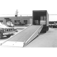 Mobile Yard Ramp, 16000 lbs. Capacity, 72" W x 30' L KH524 | King Materials Handling