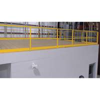 Barrière de sécurité pour mezzanine, 68-1/2" lo x 42" ha, 80-1/16" Élevée, Jaune KI289 | King Materials Handling